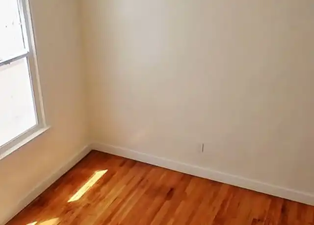 Property at 848 S Kingsley Dr Unit 07, Los Angeles, CA, 90005, 1 bed, 1 bath, [object Object]
