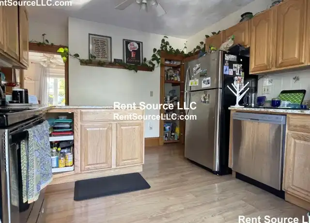 Property at 34 Parkdale St, Somerville, MA, 02143, 1 bed, 1 bath, [object Object]