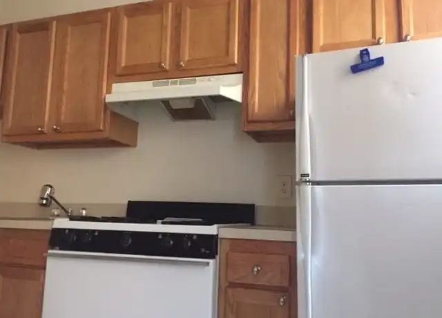Property at 3100 Saint Paul St Unit 302, Baltimore, MD, 21218, 1 bed, 1 bath, [object Object]