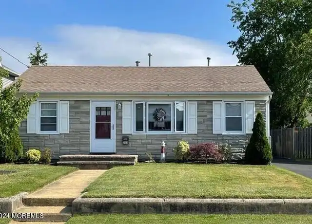 Property at 203 Princeton Ave, Point Pleasant Beach, NJ, 08742, 3 beds, 1 bath, [object Object]