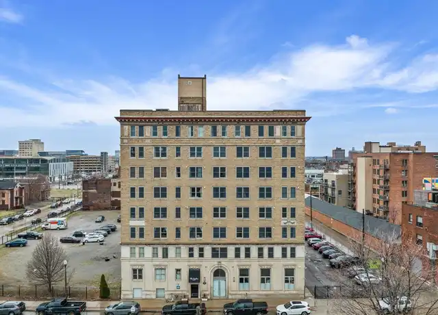 Property at 2915 John R St #207, Detroit, MI, 48201, 2 beds, 1.5 baths, [object Object]