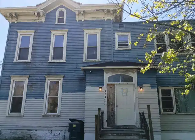 Property at 257 Washington St NW Unit 3, Warren, OH, 44483, 1 bed, 1 bath, [object Object]