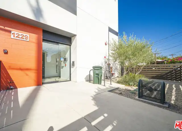 Property at 1229 S Kingsley Dr, Los Angeles, CA, 90006, 2 beds, 2 baths, [object Object]
