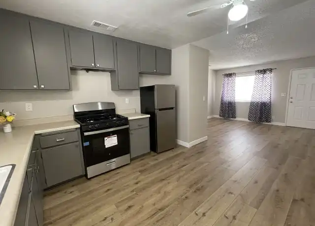 Property at 8700 California City Blvd Unit 3, California City, CA, 93505, 2 beds, 1.5 baths, [object Object]