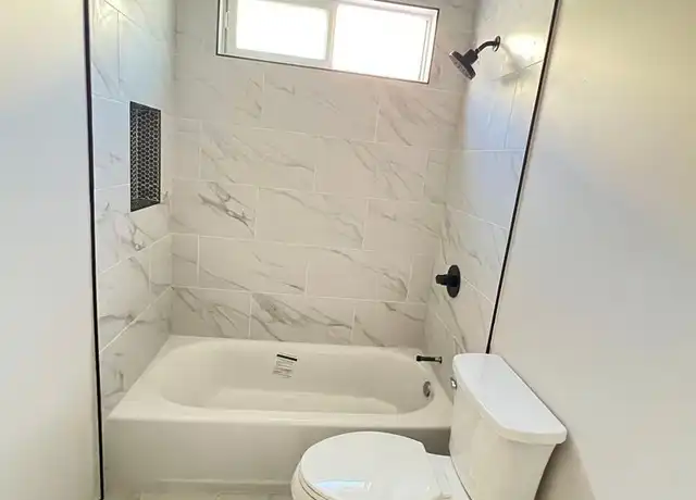 Property at 4674 Utah St Apt 4, San Diego, CA, 92116, 1 bed, 1 bath, [object Object]