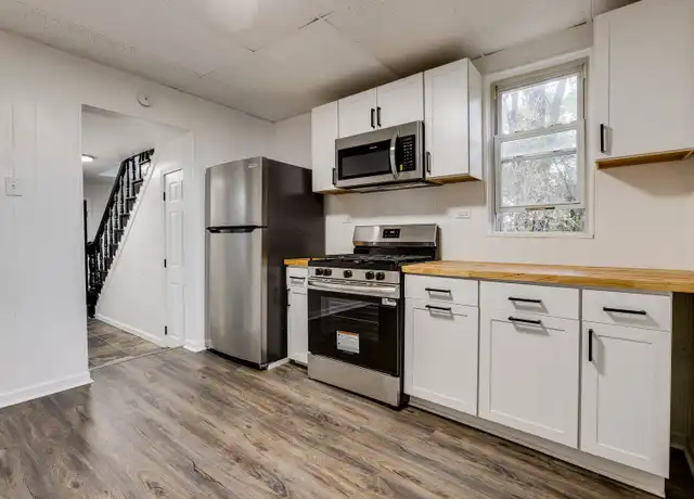 Property at 955 E Warrington Ave Apt 1, Pittsburgh, PA, 15210, 3 beds, 1 bath, [object Object]