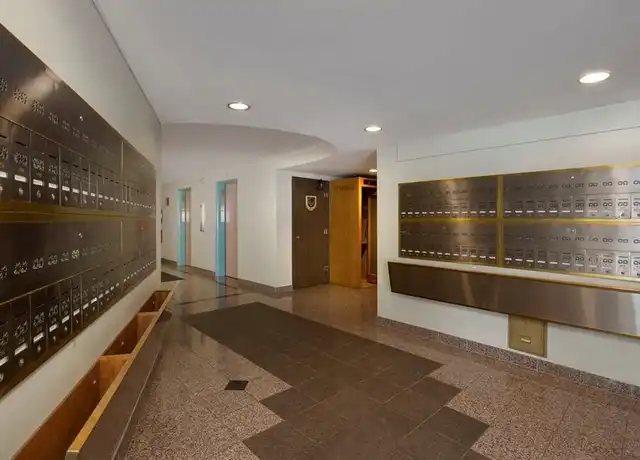 Property at The Queensborough - 101 W Olympic Pl, Seattle, WA, 98119, 0 beds, 1 bath, [object Object]