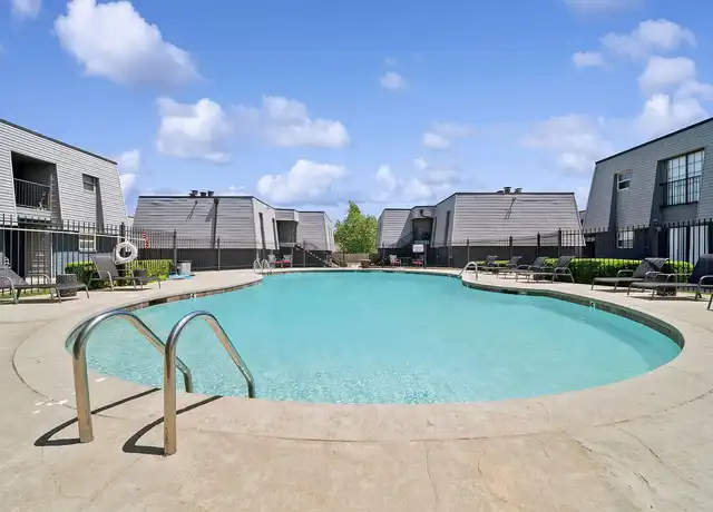 Property at Vintage at 50th - 3235 NW 50th St, Oklahoma City, OK, 73112, 1-2 bed, 1-2 bath, [object Object]