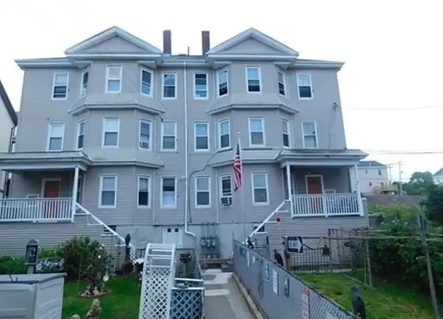 Property at 423 Division St Unit 1W, Fall River, MA, 02721, 3 beds, 1 bath, [object Object]