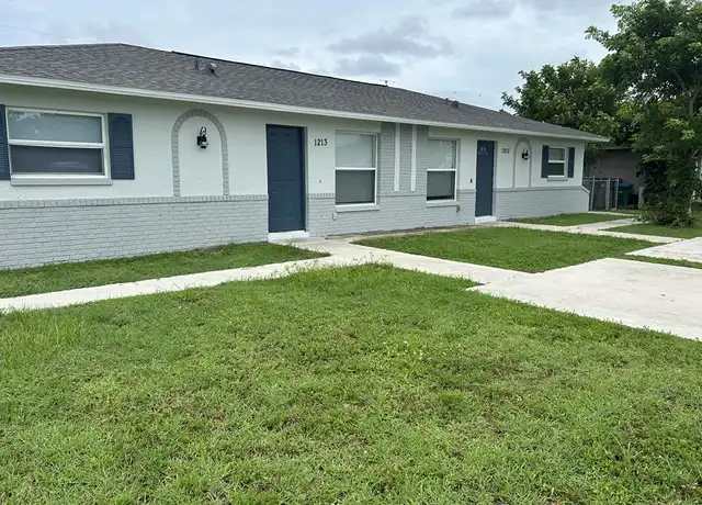 Property at 1213 NE 8th Ter, Cape Coral, FL, 33909, 2 beds, 1 bath, [object Object]