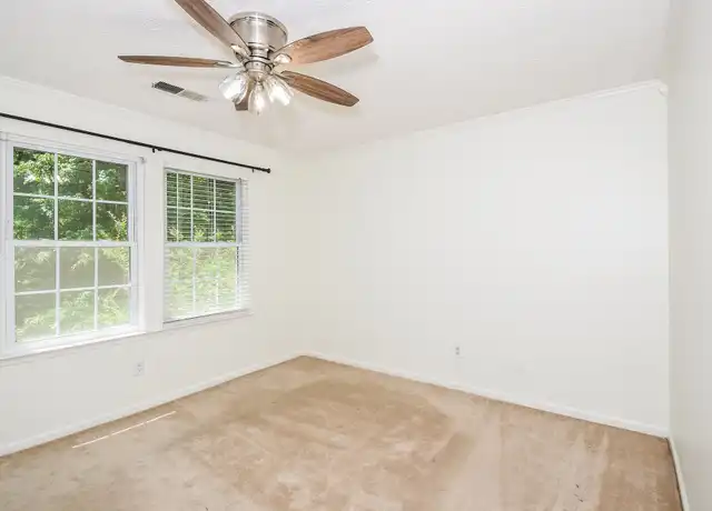 Property at 10470 Virginia Pine Ln, Alpharetta, GA, 30022, 3 beds, 2.5 baths, [object Object]