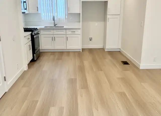 Property at 1235 N Brand Blvd Unit 5, Glendale, CA, 91202, 1 bed, 1 bath, [object Object]