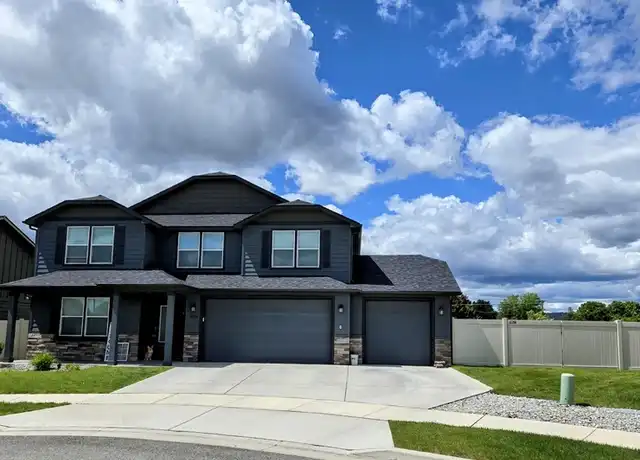 Property at 4026 N Arrowleaf Loop, Post Falls, ID, 83854, 5 beds, 2.5 baths, [object Object]