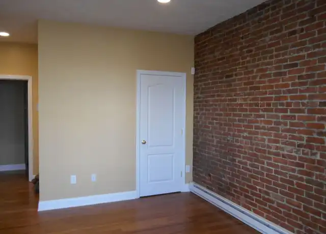 Property at 100 Knight St Unit 1, Providence, RI, 02909, 3 beds, 1.5 baths, [object Object]