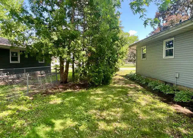 Property at 1875 Post Rd, Beloit, WI, 53511, 2 beds, 1 bath, [object Object]