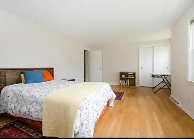 Property at 710 N Western Ave, Park Ridge, IL, 60068, 2 beds, 2 baths, [object Object]