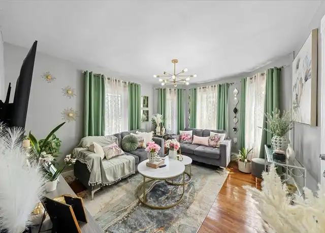 Property at 53 Sterling Ave Unit 1, Providence, RI, 02909, 2 beds, 1 bath, [object Object]