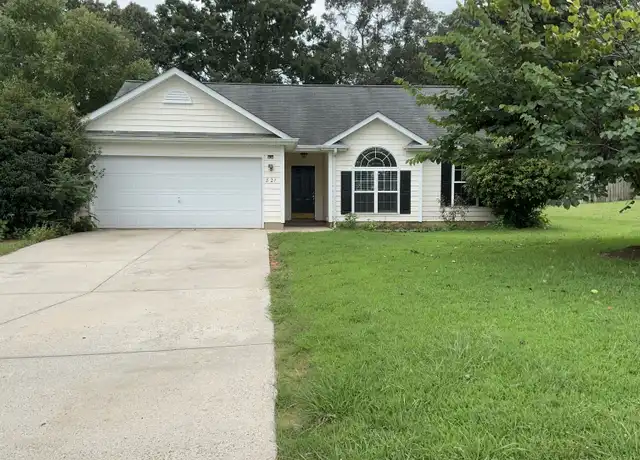 Property at 821 Barbee Farm Dr, Monroe, NC, 28110, 3 beds, 2 baths, [object Object]
