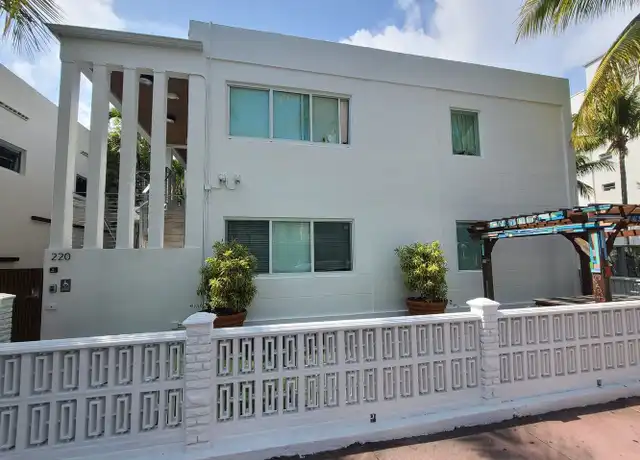 Property at 220 Collins Ave, Miami Beach, FL, 33139, 1 bed, 1 bath, [object Object]