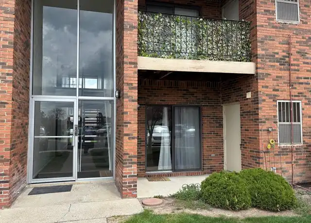 Property at 15140 Seagull Dr, Sterling Heights, MI, 48313, 2 beds, 1.5 baths, [object Object]