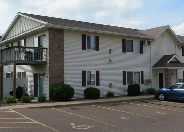 Property at 768 Van Es Pkwy Unit 6, Eau Claire, WI, 54703, 2 beds, 1 bath, [object Object]