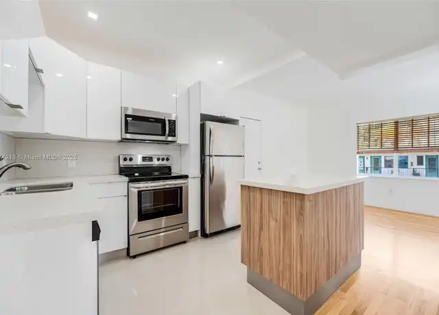 Property at 750 Pennsylvania Ave #7, Miami Beach, FL, 33139, 2 beds, 2 baths, [object Object]