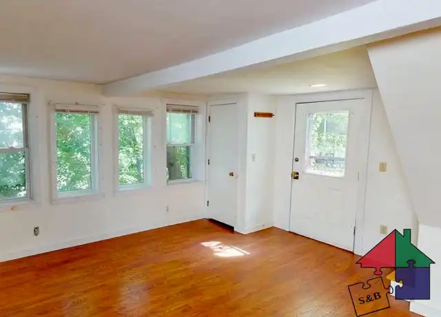 Property at 267 Elm St Unit 4, Montpelier, VT, 05602, 1 bed, 1 bath, [object Object]