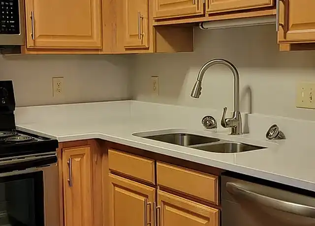 Property at New Garden Manor - 138 British Lake Dr, Greensboro, NC, 27410, 2 beds, 2 baths, [object Object]