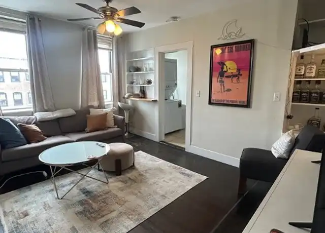 Property at 378 Thames St Unit 2, Newport, RI, 02840, 3 beds, 1 bath, [object Object]