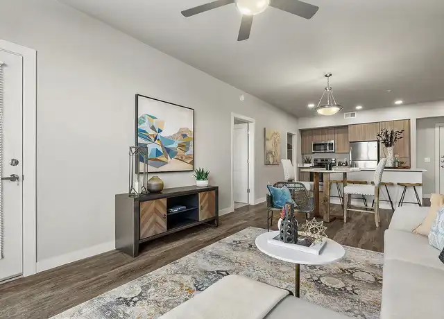 Property at V on Broadway - 1890 S Country Club Way, Tempe, AZ, 85281, 1-2 bed, 1-2 bath, [object Object]