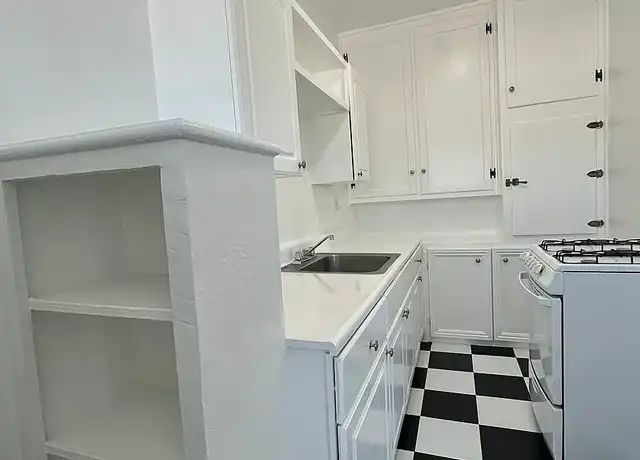Property at 1237 Edgemont - 1237 N Edgemont St, Los Angeles, CA, 90029, 0 beds, 1 bath, [object Object]