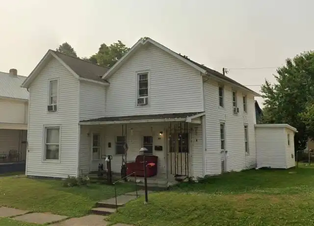 Property at 901 Chestnut St, Coshocton, OH, 43812, 1 bed, 1 bath, [object Object]