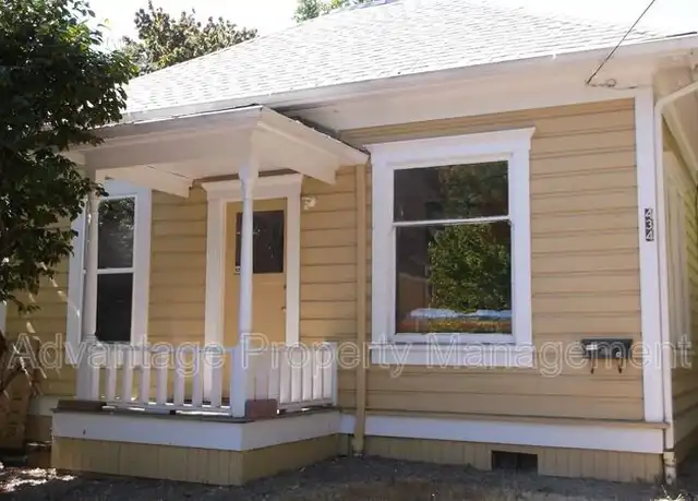 Property at 434 NW 18th St, Corvallis, OR, 97330, 3 beds, 1.5 baths, [object Object]
