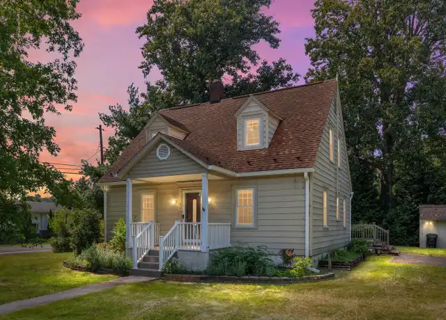 Property at 301 Wood Ave, Winchester, VA, 22601, 4 beds, 2.5 baths, [object Object]