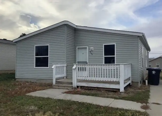 Property at 668 2nd Ave SE, Dickinson, ND, 58601, 3 beds, 2 baths, [object Object]