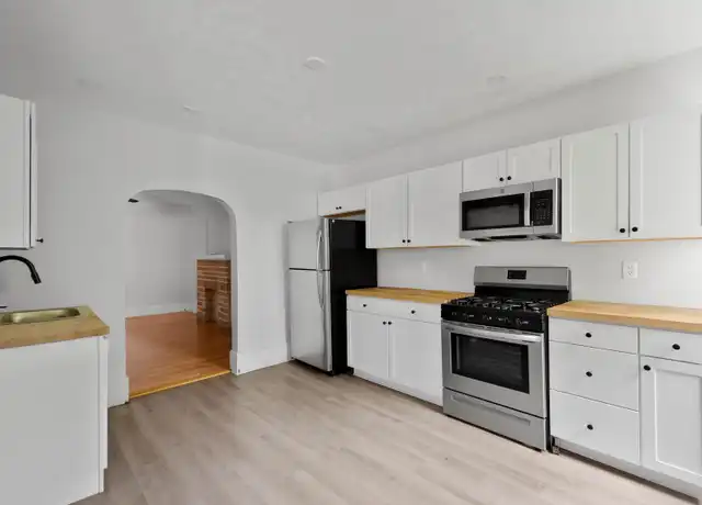 Property at 346 39th St Unit 2, Pittsburgh, PA, 15201, 3 beds, 1 bath, [object Object]