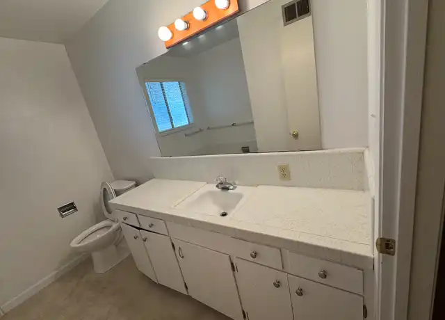Property at 2142 Jerry Ln, Lodi, CA, 95242, 3 beds, 2 baths, [object Object]