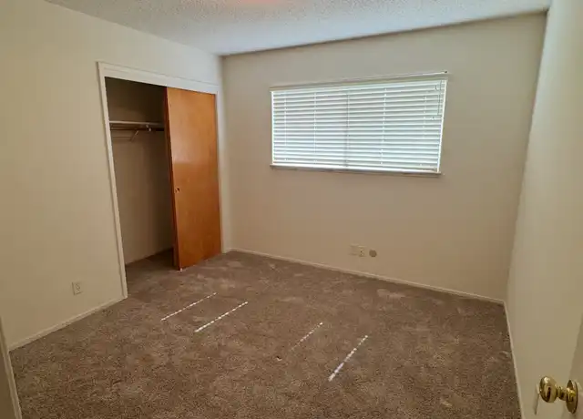 Property at 2142 Jerry Ln, Lodi, CA, 95242, 3 beds, 2 baths, [object Object]