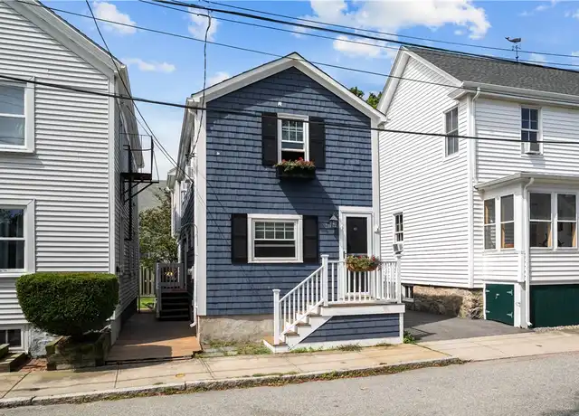 Property at 15 Byrnes St, Newport, RI, 02840, 3 beds, 2 baths, [object Object]