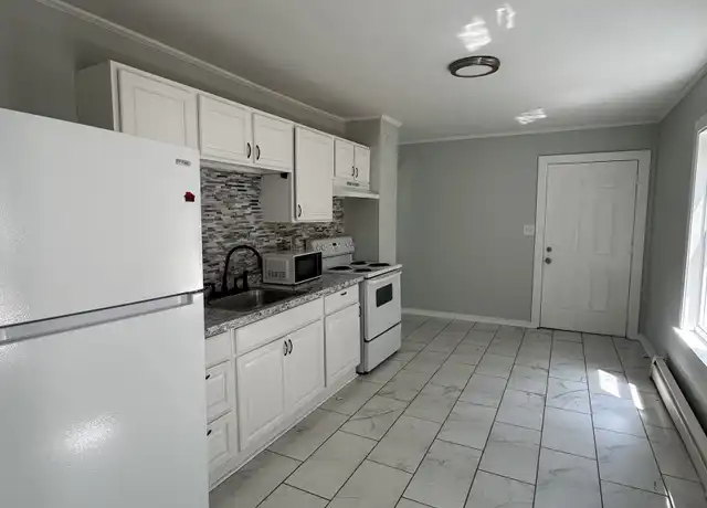 Property at 151 1st St Unit 1, New Haven, CT, 06519, 4 beds, 2 baths, [object Object]