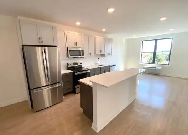 Property at Market Flats - 250 E Broad St, Bethlehem, PA, 18018, 1-2 bed, 1-2 bath, [object Object]