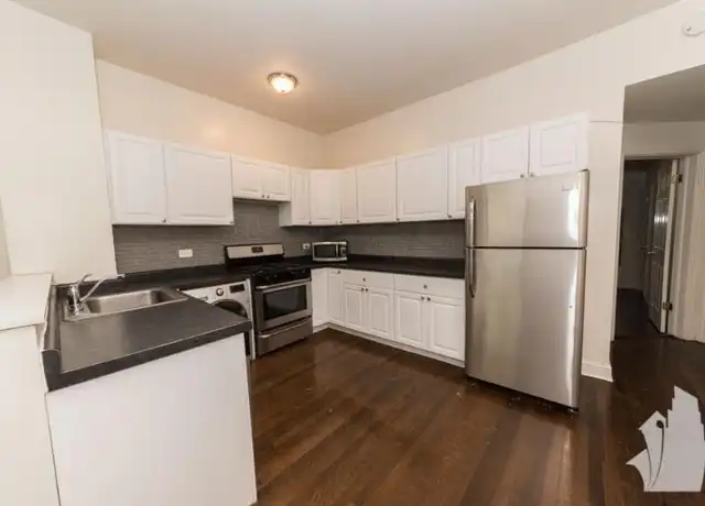 Property at 3839 N Greenview Ave, Chicago, IL, 60613, 2 beds, 1 bath, [object Object]