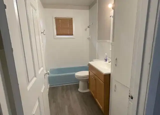 Property at 1205 Sunset Dr, Lake Charles, LA, 70607, 3 beds, 1 bath, [object Object]
