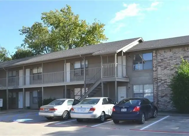 Property at 2526 W Prairie St #204, Denton, TX, 76201, 1 bed, 1 bath, [object Object]
