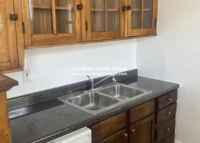 Property at 4830 W Addison St, Chicago, IL, 60641, 1 bed, 1 bath, [object Object]