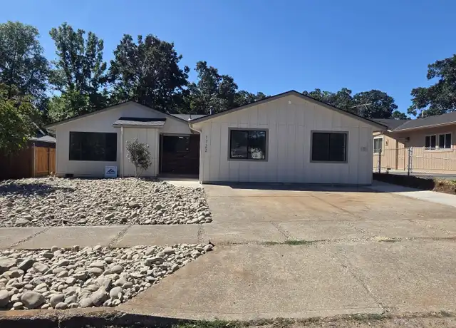 Property at 1722 Rock Creek Dr S, Salem, OR, 97306, 3 beds, 1 bath, [object Object]
