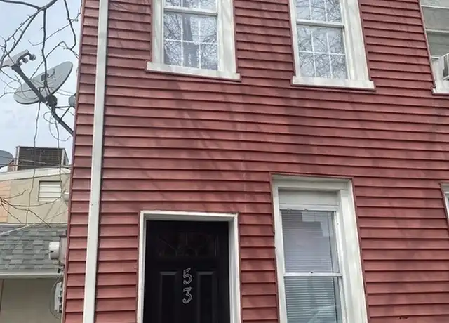 Property at 53 W Farnum St, Lancaster, PA, 17603, 2 beds, 1 bath, [object Object]