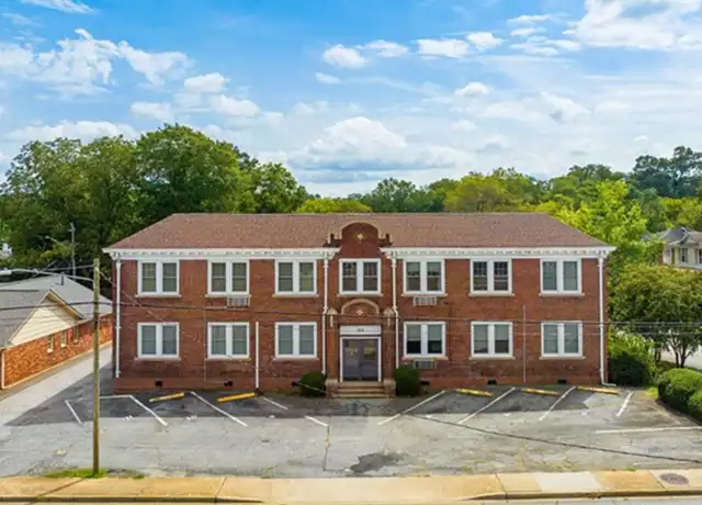 Property at 701 E Main St Unit 10, Spartanburg, SC, 29302, 1 bed, 1 bath, [object Object]