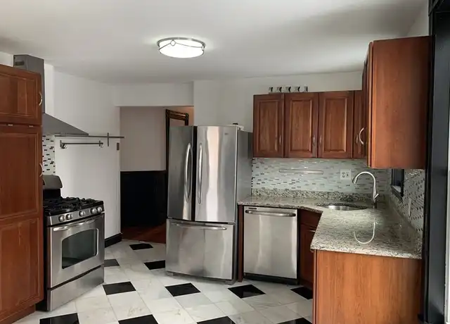Property at 3 Mills St Unit 5, Boston, MA, 02119, 3 beds, 1 bath, [object Object]