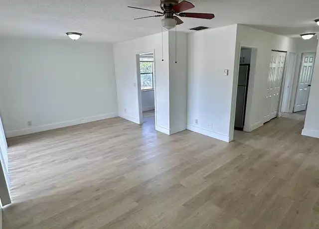 Property at 112 SE 10th St Unit 201-L, Deerfield Beach, FL, 33441, 2 beds, 2 baths, [object Object]